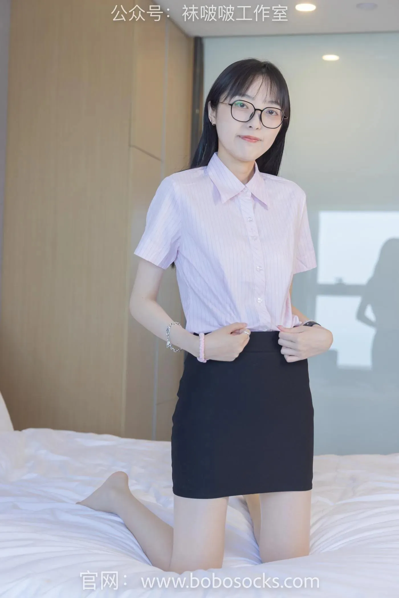 [BoBoSocks袜啵啵]NO.106 稚予-高跟鞋、肉丝 [140P]插图1